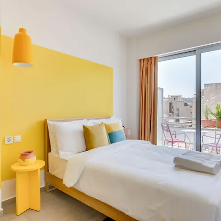 Hotel Selina Theatrou